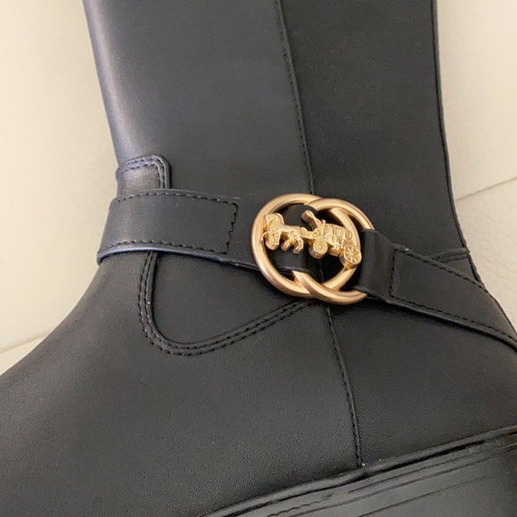 Beautiful Coach Leather Boots - Picture 4 of 5